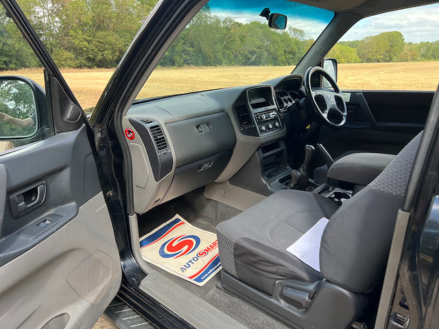 Used Mitsubishi Shogun