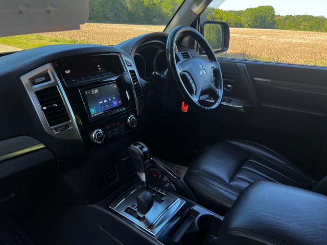 Used Mitsubishi Shogun