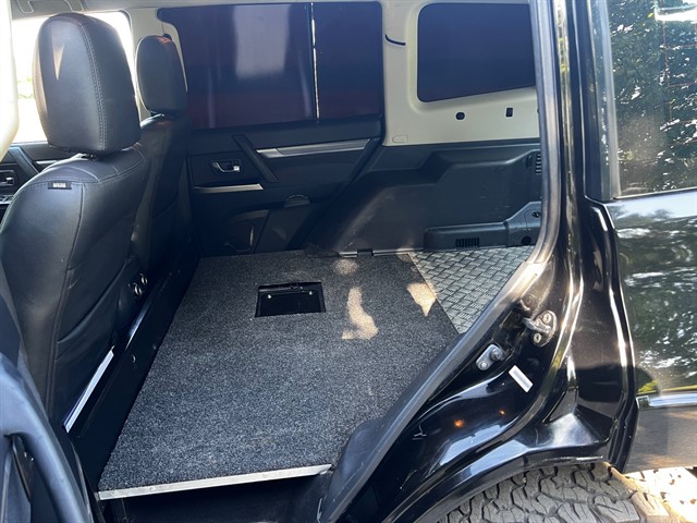 Used Mitsubishi Shogun