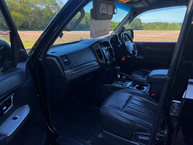 Used Mitsubishi Shogun