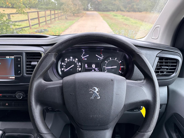 Used Peugeot Expert