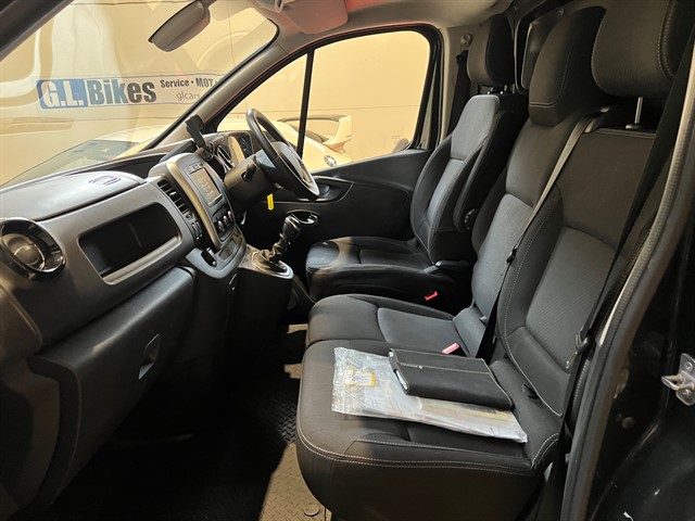 Used Renault Trafic