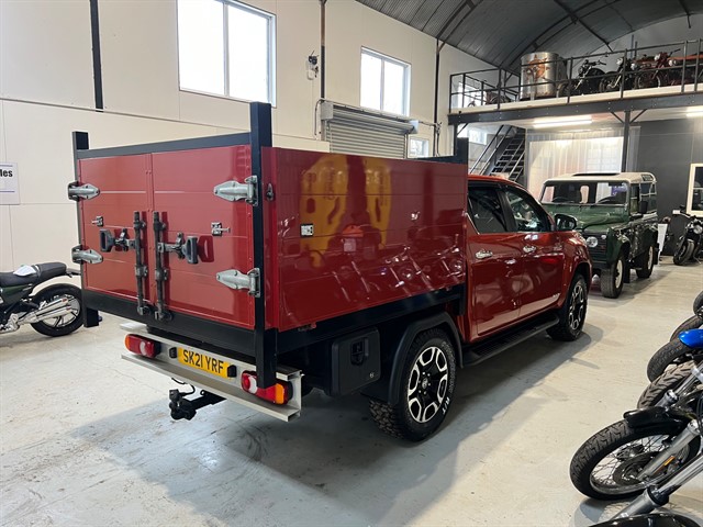 Used Toyota Hilux in Bury St Edmunds, Suffolk