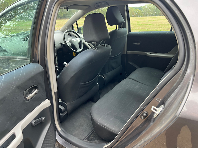 Used Toyota Yaris