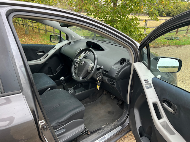 Used Toyota Yaris