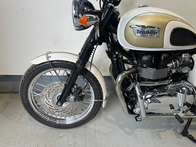 Used Triumph Bonneville T100