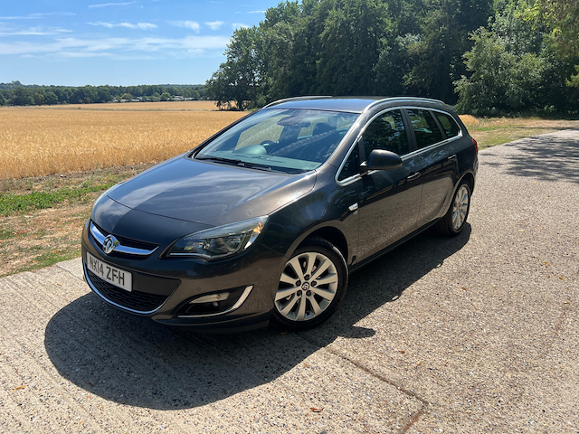 Used Vauxhall Astra in Bury St Edmunds, Suffolk