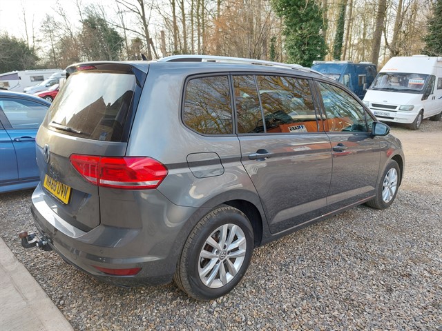 Used Volkswagen Touran