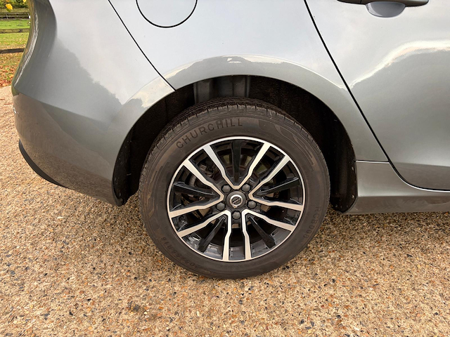 Used Volvo V40
