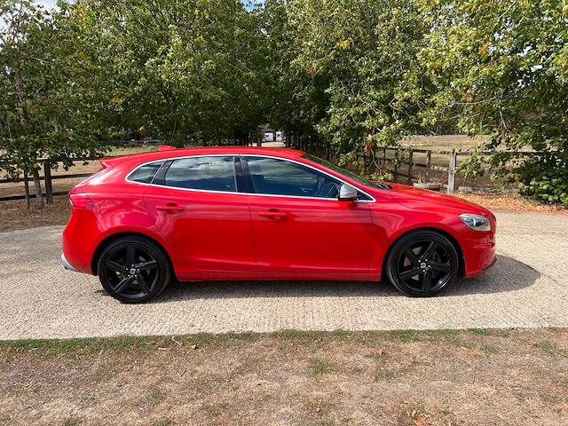Used Volvo V40