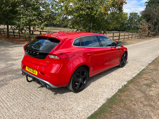 Used Volvo V40