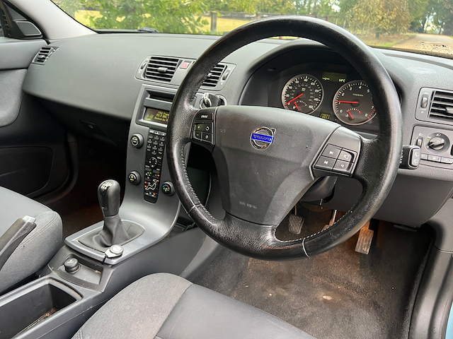 Used Volvo V50