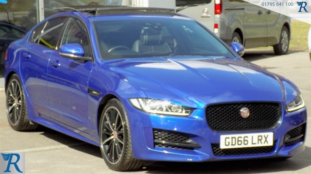 Jaguar XE