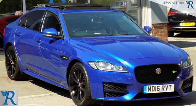 Jaguar XF