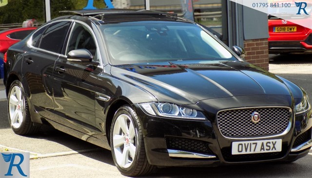 Jaguar XF