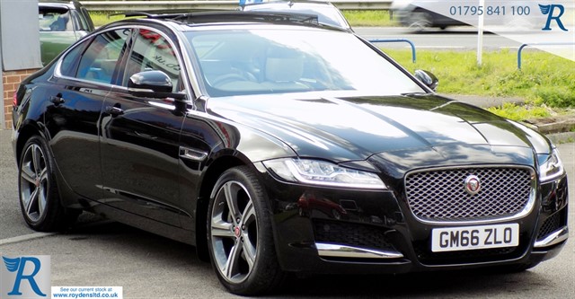 Jaguar XF