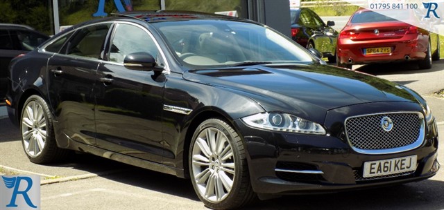 Jaguar XJ