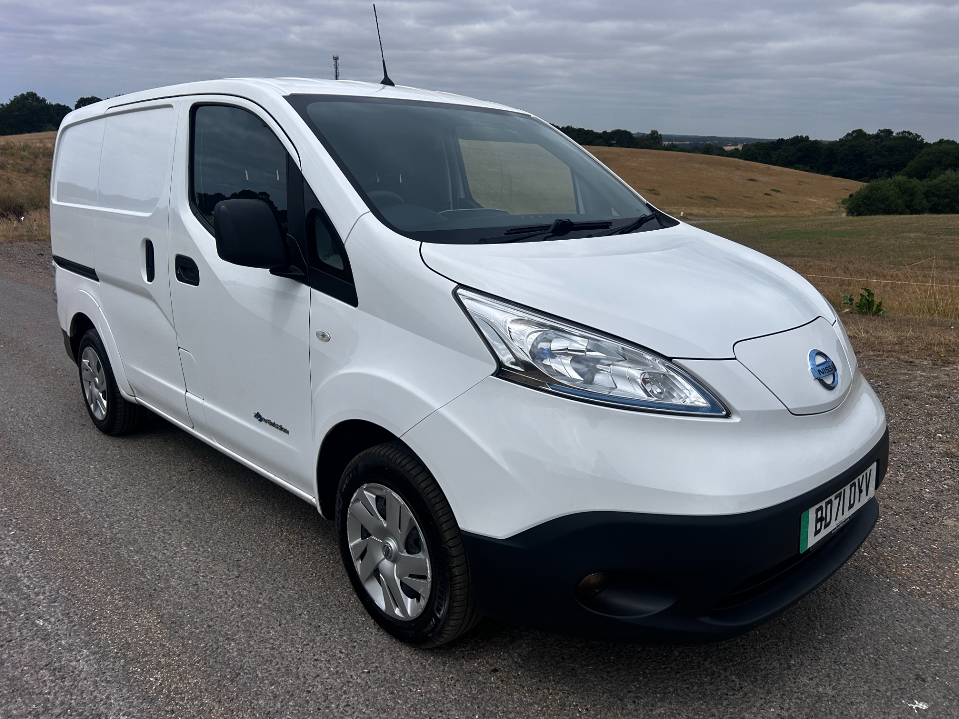 2021 NISSAN NV200