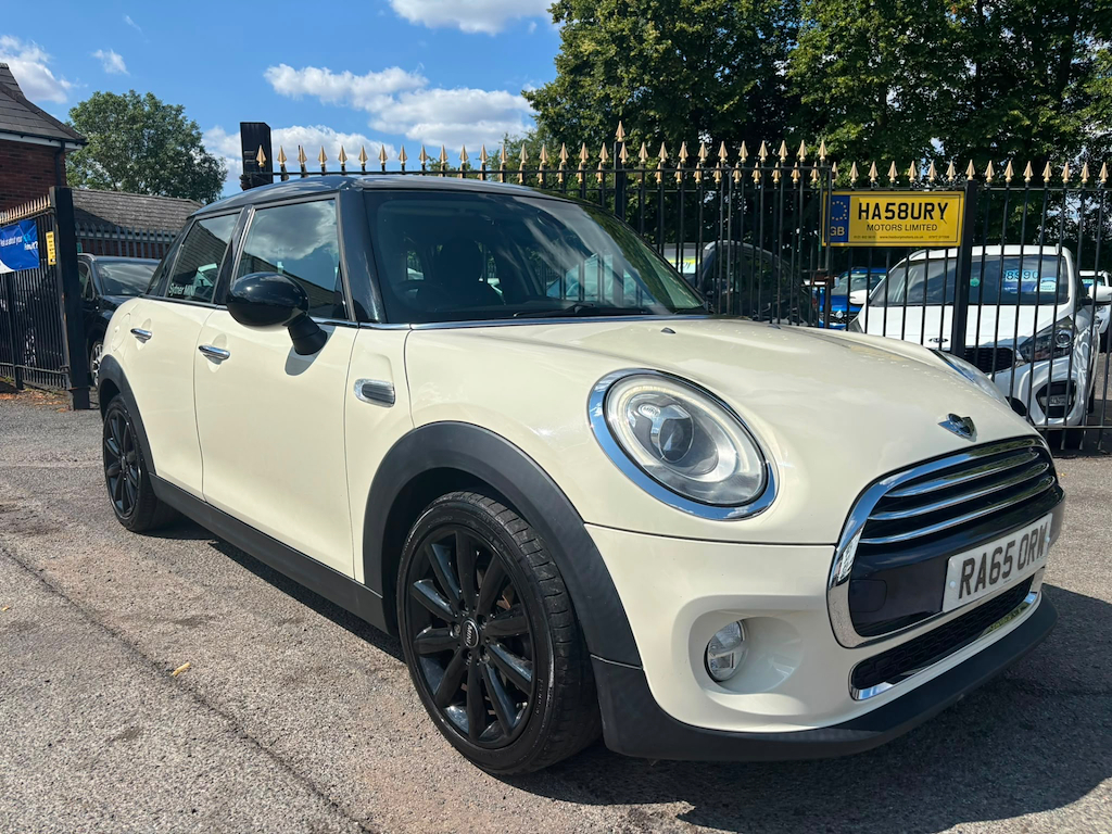 Mini Hatchback