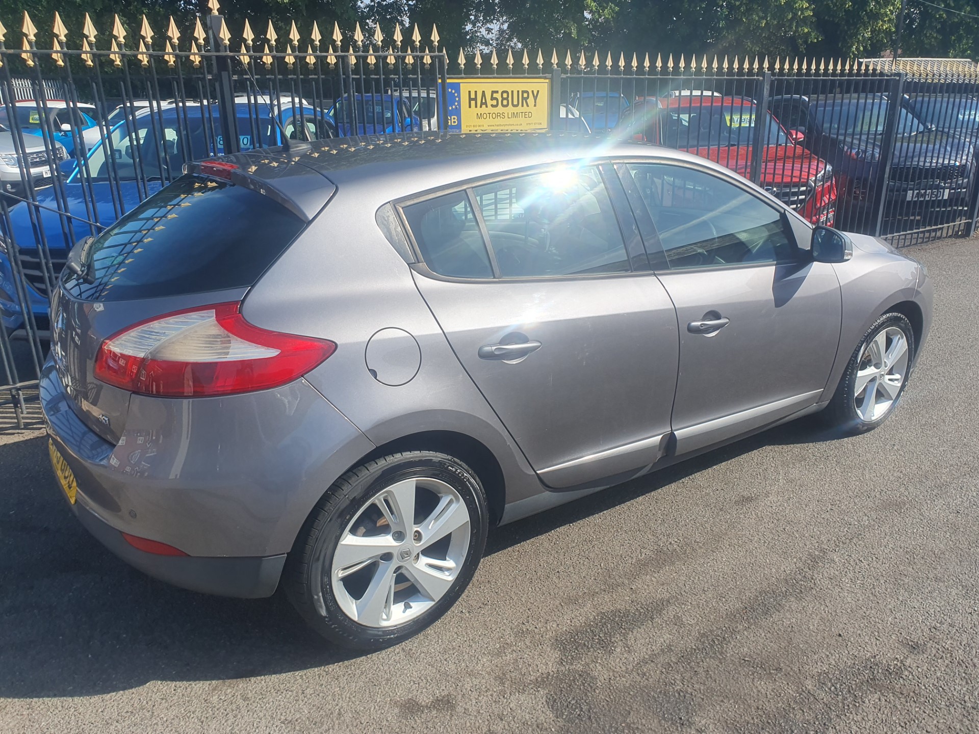 2013 Renault Megane thumbnail 7