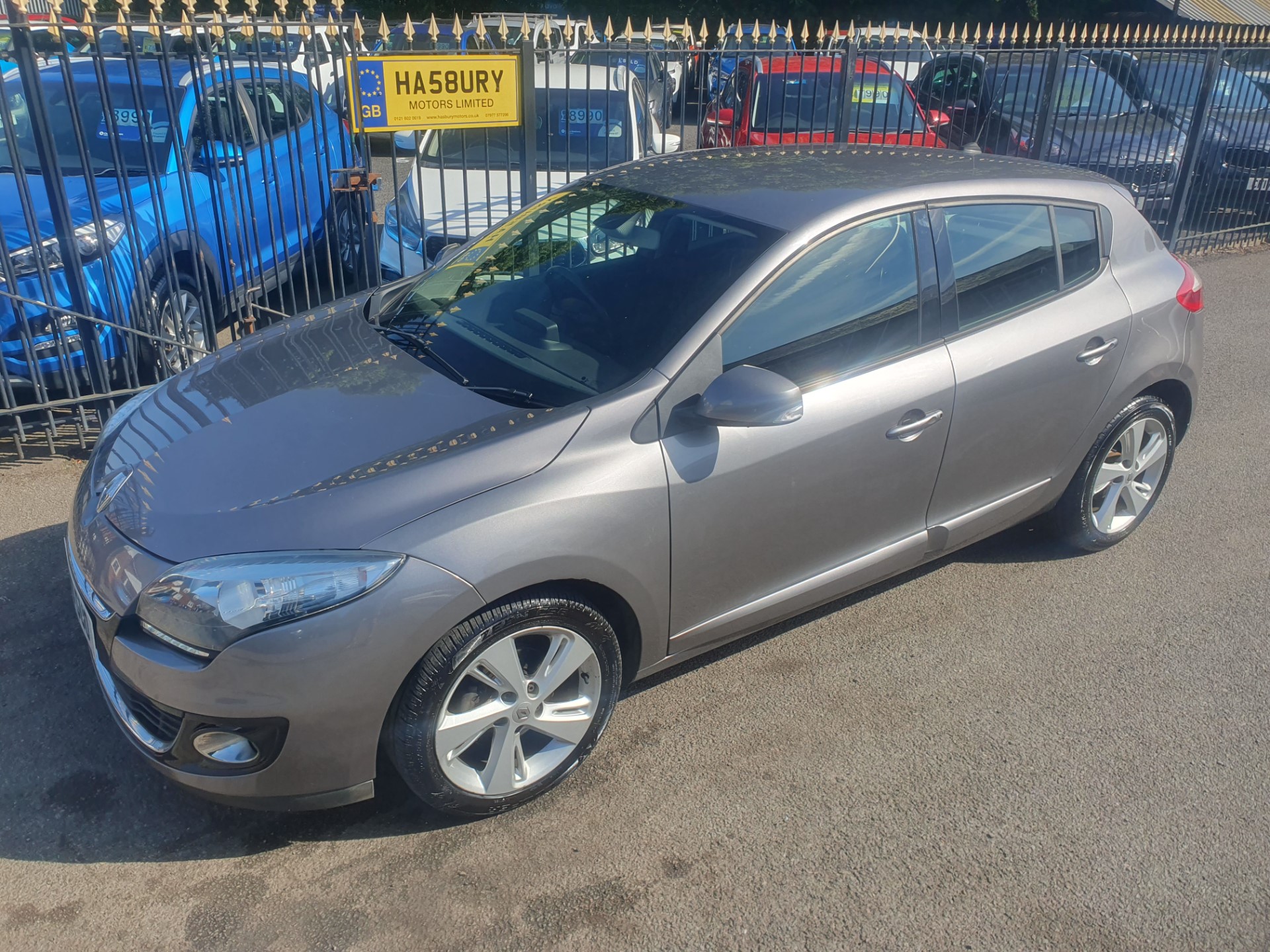 2013 Renault Megane thumbnail 2