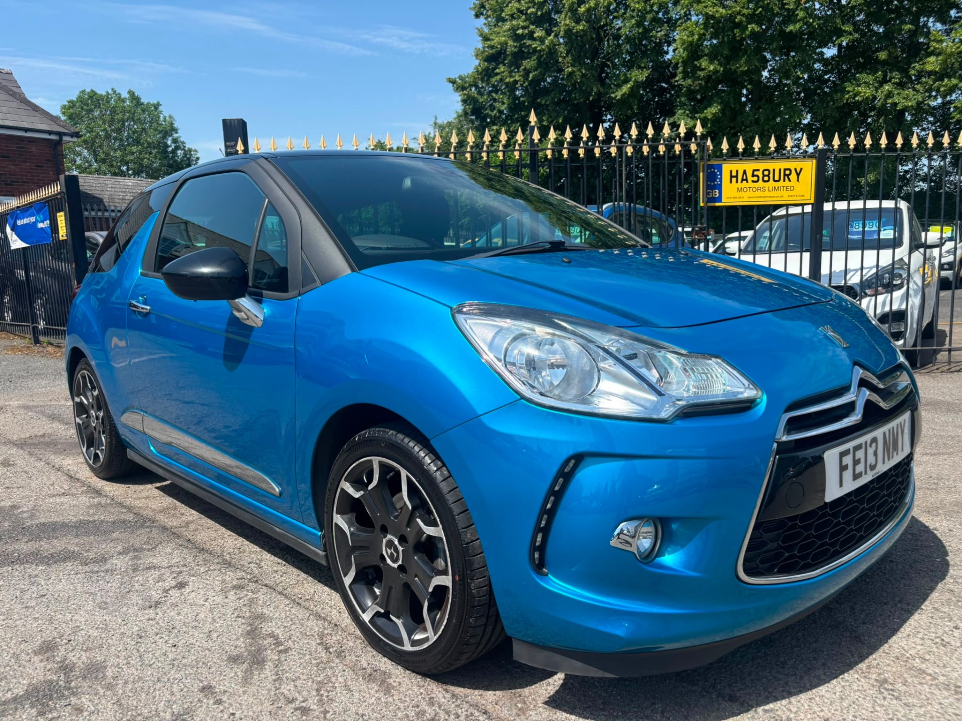 2013 Citroen DS3 — photo 1 of 5