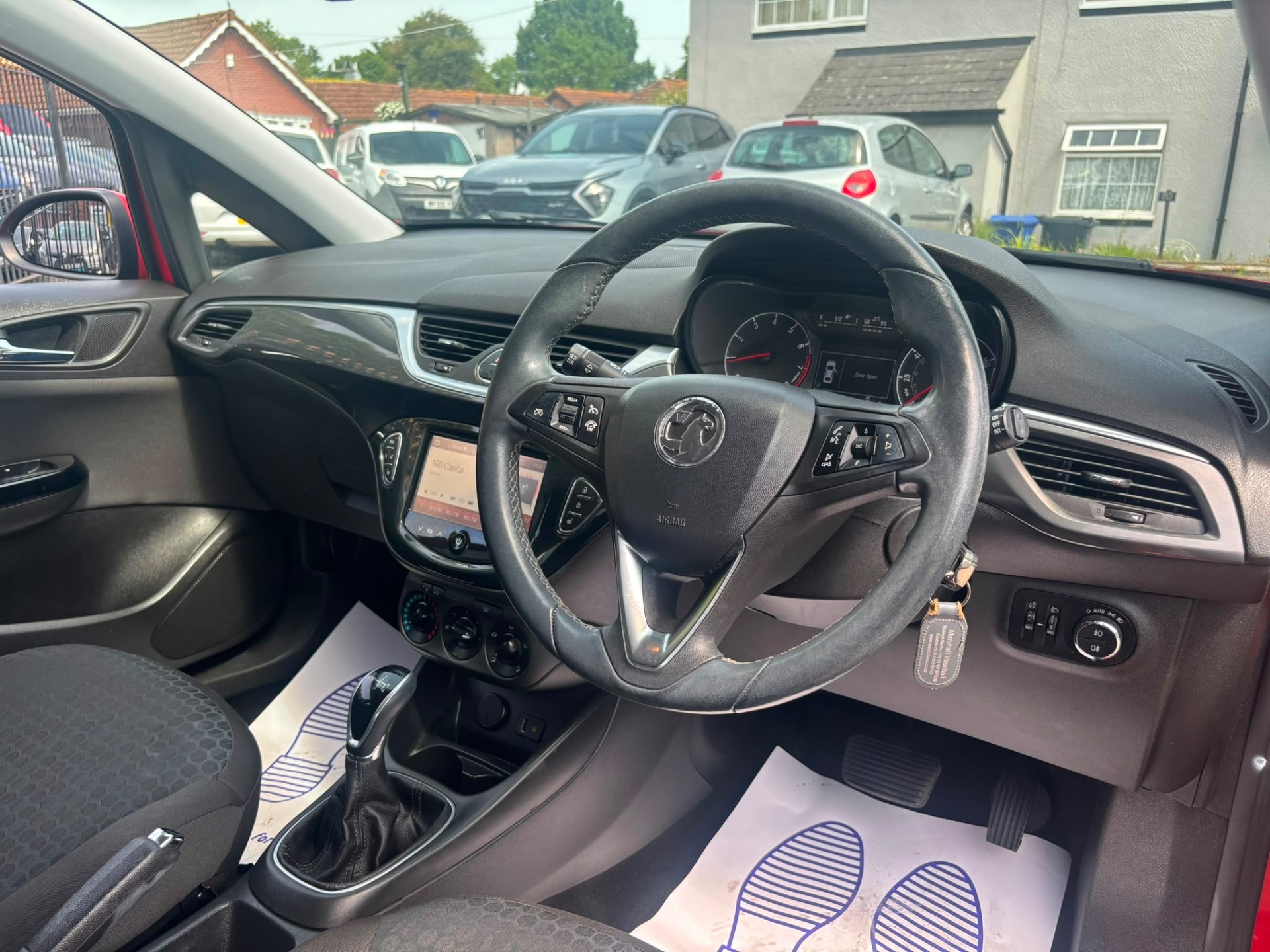 2015 Vauxhall Corsa thumbnail 2