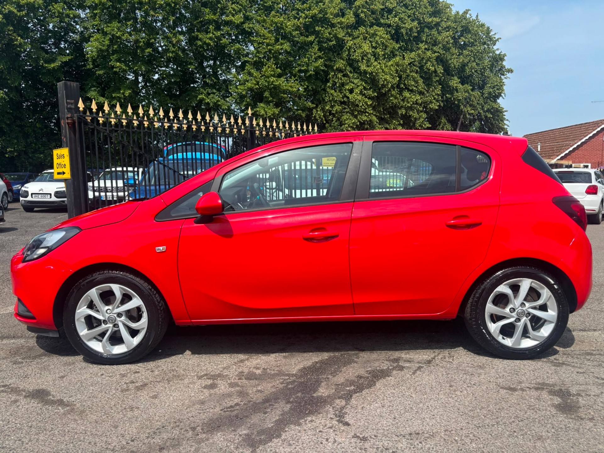 2015 Vauxhall Corsa thumbnail 15