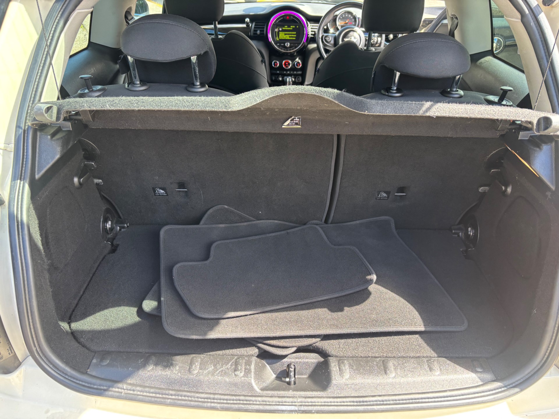 2014 Mini Cooper thumbnail 18