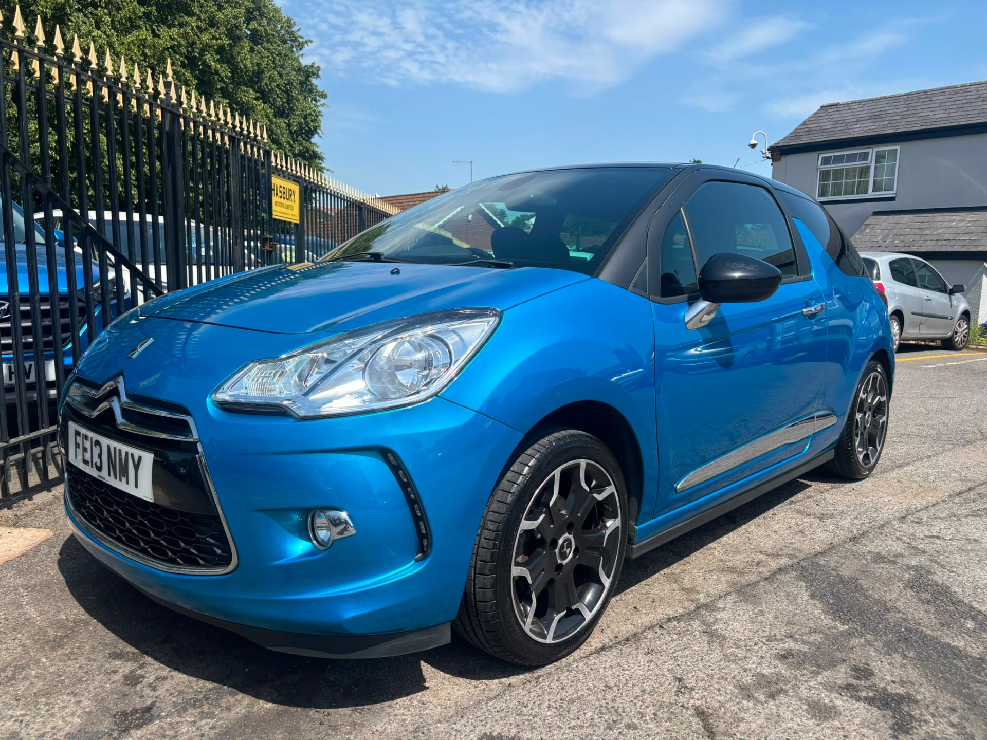 2013 Citroen DS3 thumbnail 17