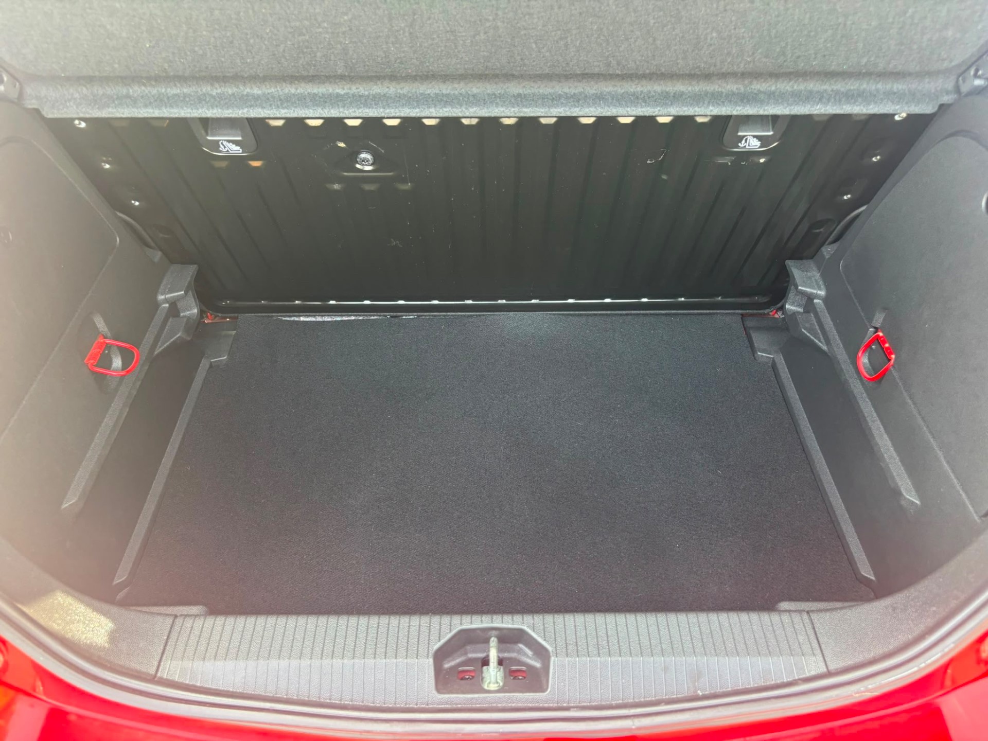 2015 Vauxhall Corsa thumbnail 6