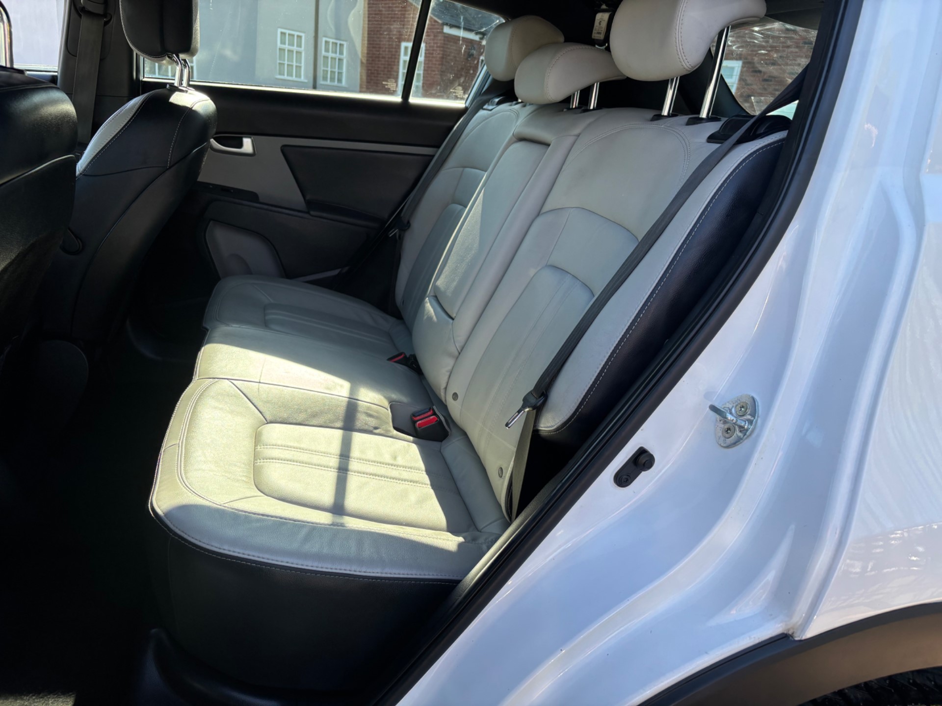 2015 KIA Sportage thumbnail 20