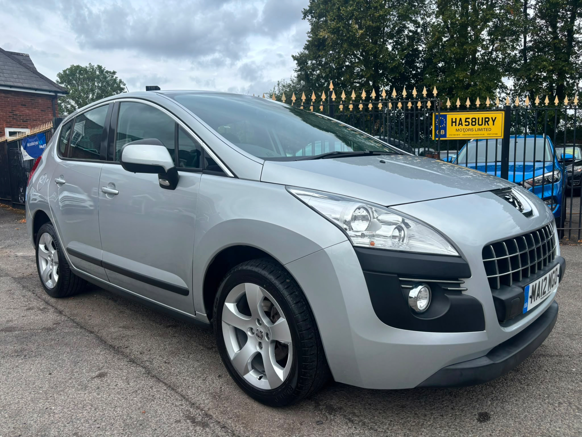 2012 Peugeot 3008