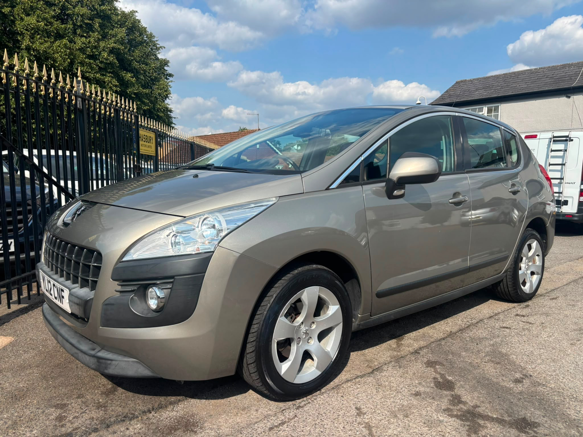 2012 Peugeot 3008 thumbnail 18