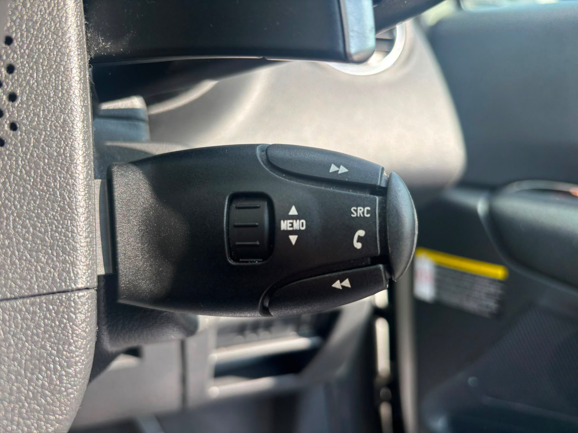 2012 Peugeot 3008 thumbnail 10