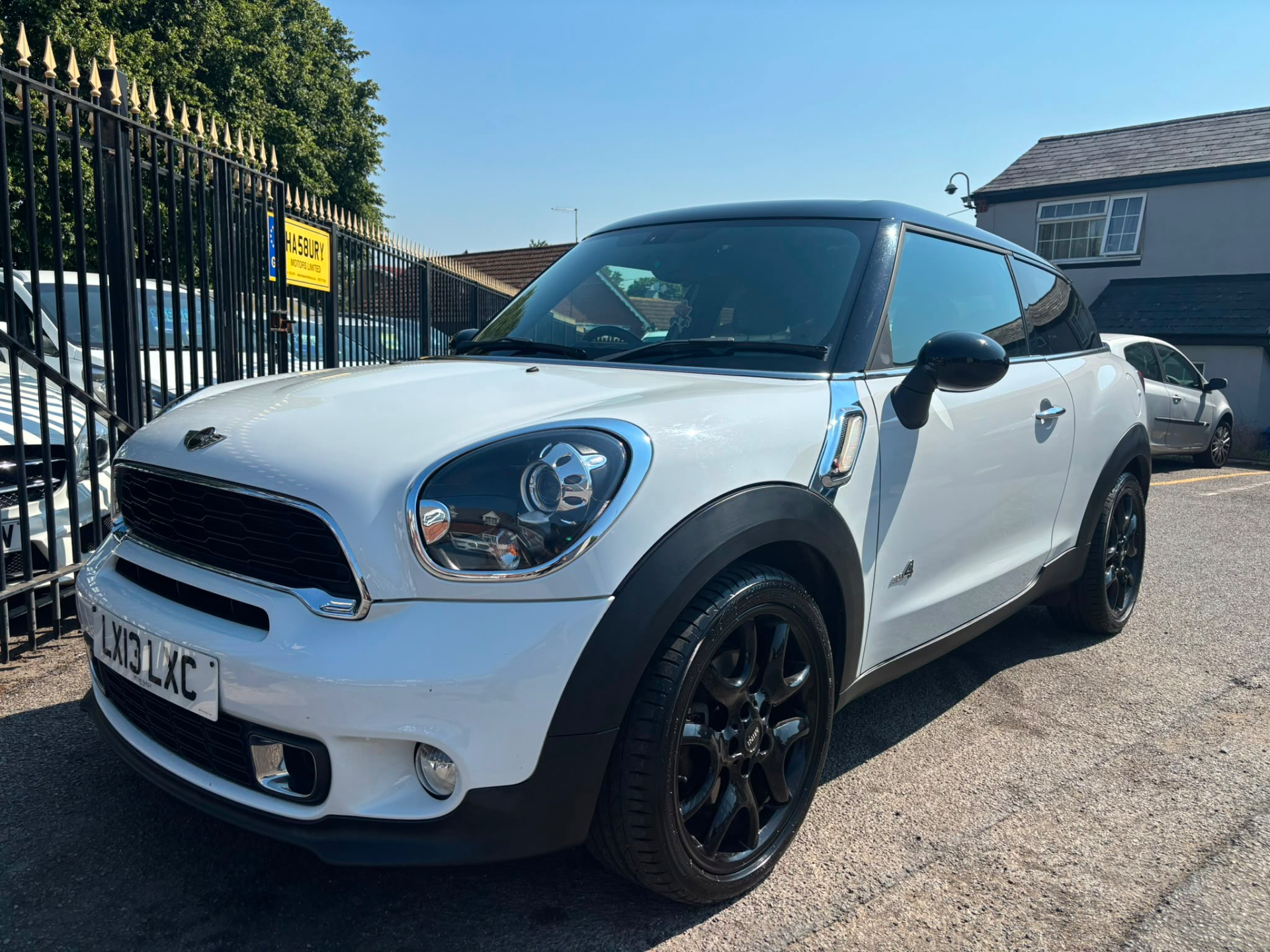 2013 Mini Cooper S thumbnail 17