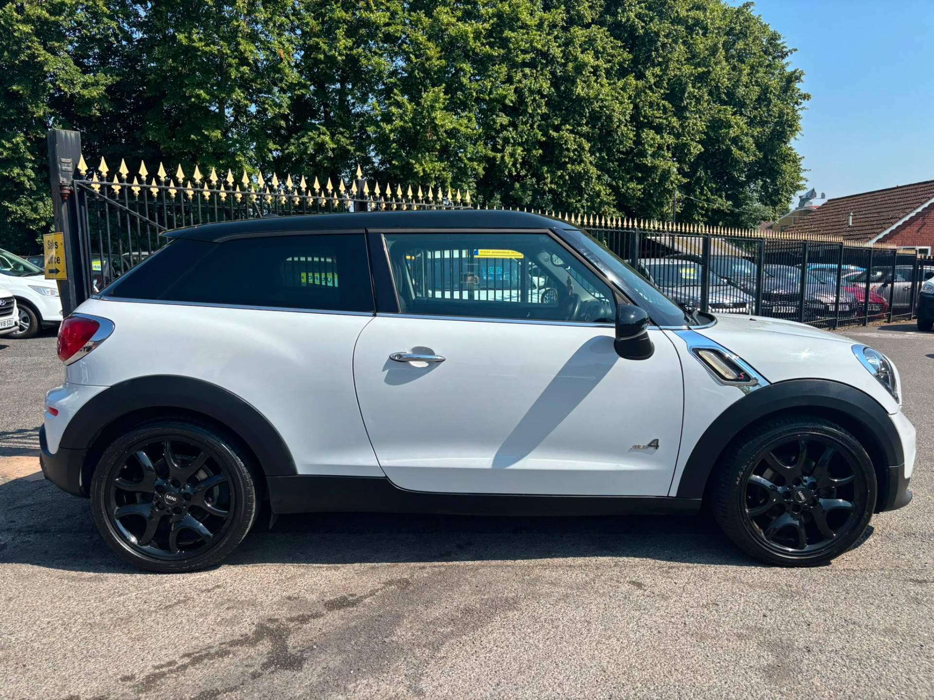 2013 Mini Cooper S thumbnail 22