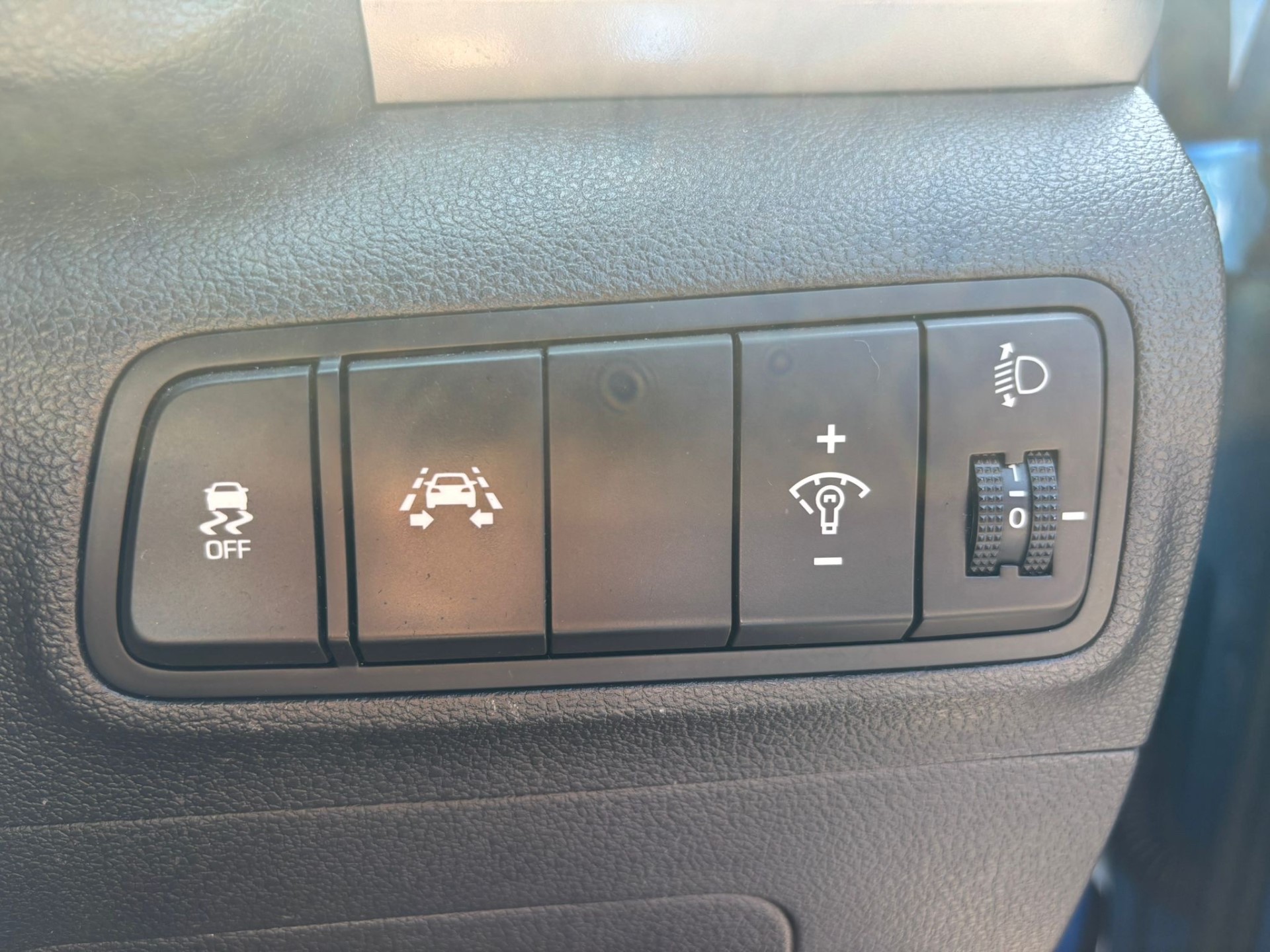 2017 Hyundai Tucson thumbnail 16