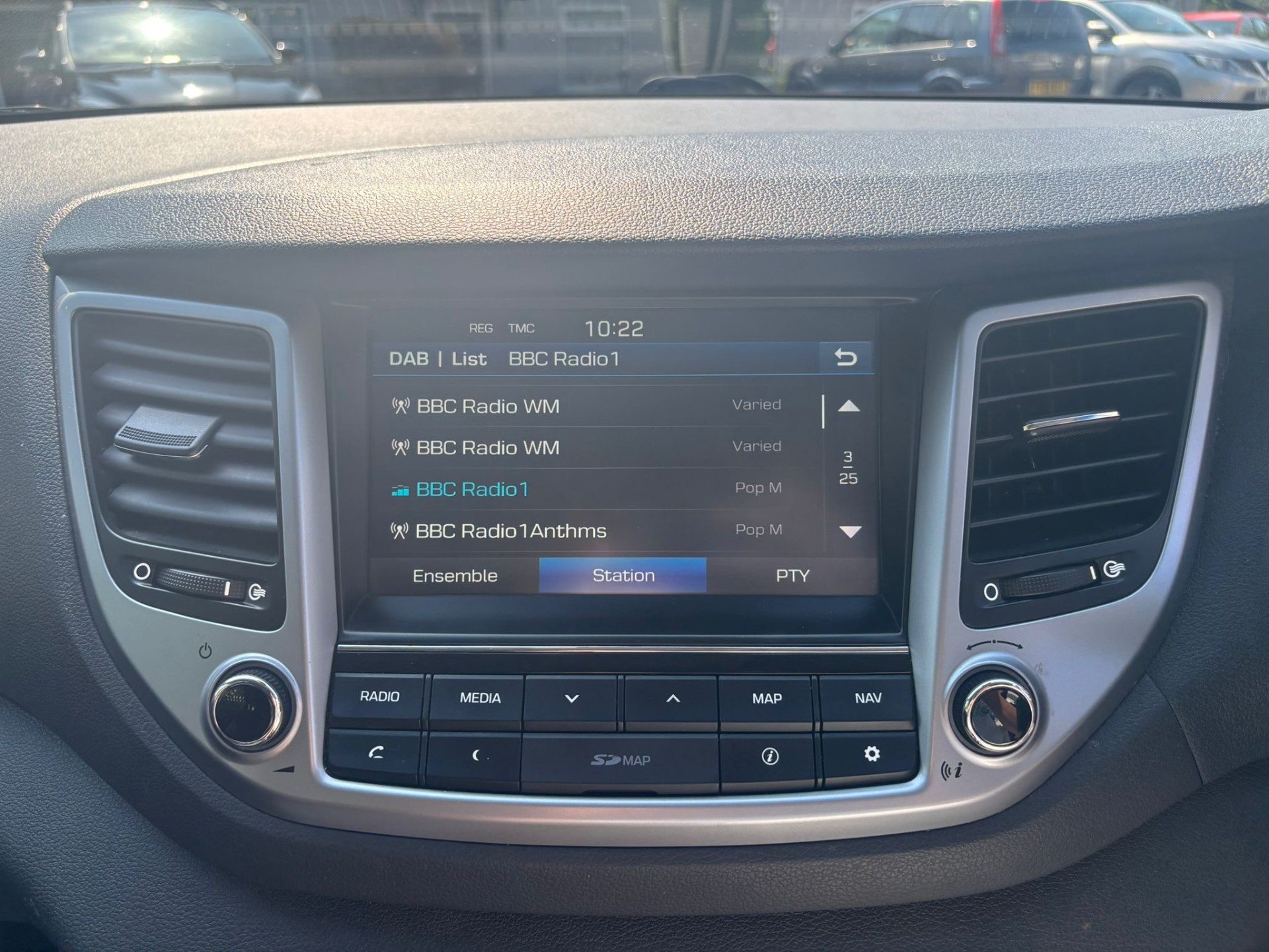 2016 Hyundai Tucson thumbnail 12
