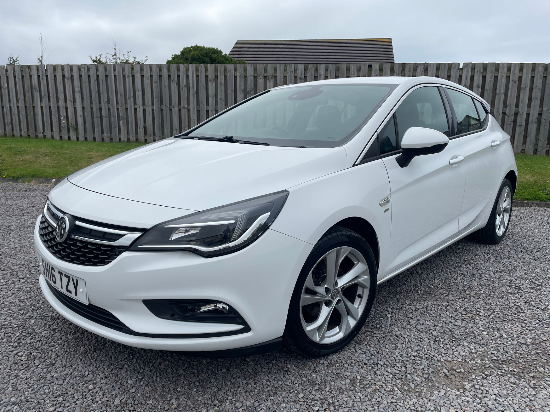 2016 Vauxhall Astra