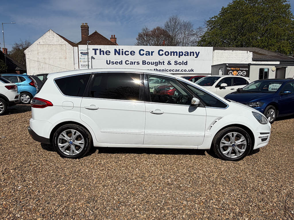 Ford S-Max