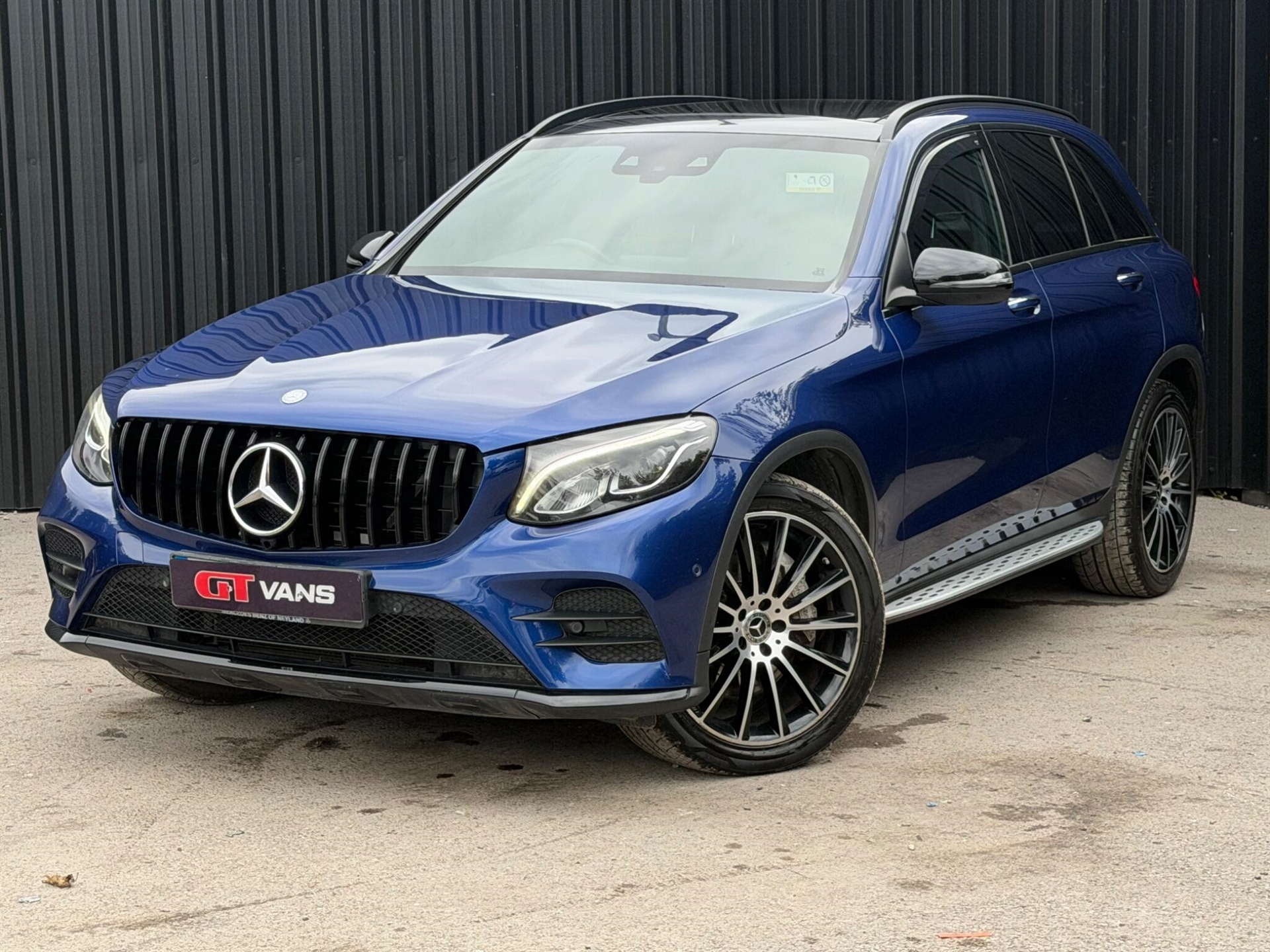 2017 Mercedes-Benz GLC