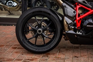 Used Ducati 848 from Optimum Bikes