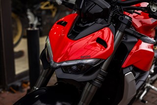 Used Ducati Streetfighter from Optimum Bikes