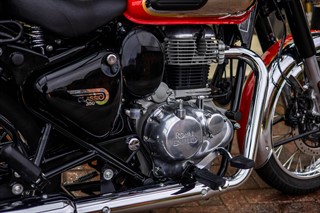 Used Royal Enfield Classic 350 from Optimum Bikes