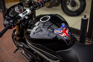 Used Triumph Speed Triple 1050 from Optimum Bikes