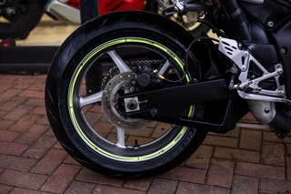 Used Yamaha R1 from Optimum Bikes