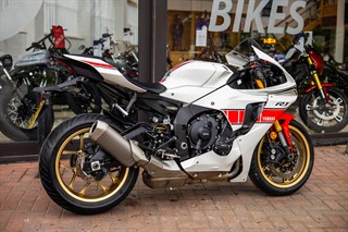 Used Yamaha YZF-R1 from Optimum Bikes