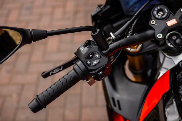 Used Aprilia Tuono 1100 V4