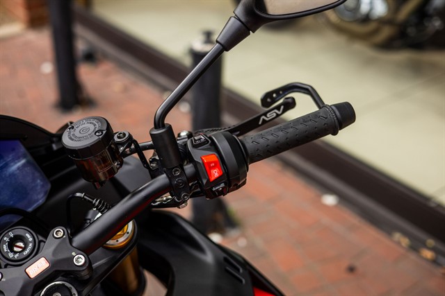 Used Aprilia Tuono 1100 V4